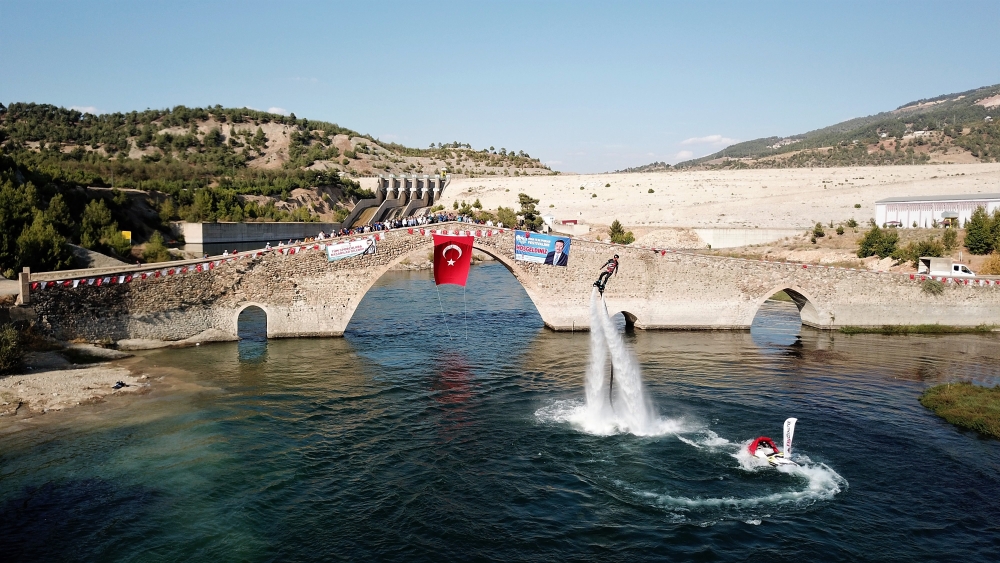 TÜRKİYE SU JETİ VE FLYBOARD ŞAMPİYONASI BAŞLADI 9