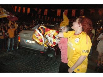 Bodrum Galatasaray Marşları İle İnledi