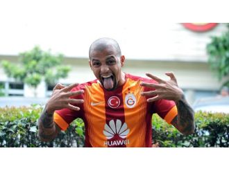 Melo’dan Ayrılık Sinyali