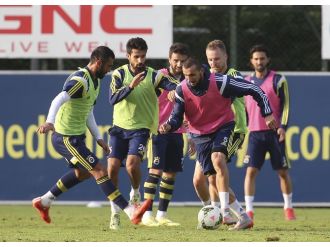 Fenerbahçe’de Kasımpaşa Hazırlıkları Sürüyor