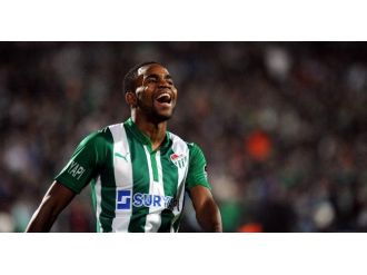 Bakambu Bursaspor’da Mutlu