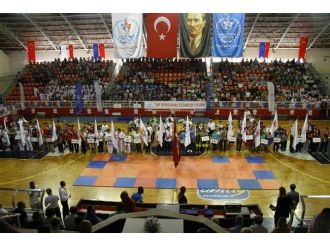 Samsun’da Yaz Spor Okulları Başladı