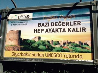 Disiad’dan Diyarbakır’a Billboardlı Destek