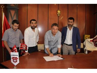 Gaziantepspor’un Yeni Teknik Direktörü Mutlu Topçu Oldu