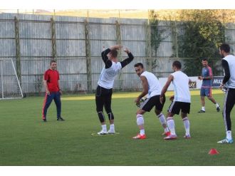 Gaziantepspor’un Antrenmanları Neşeli Bir Şekilde Devam Ediyor