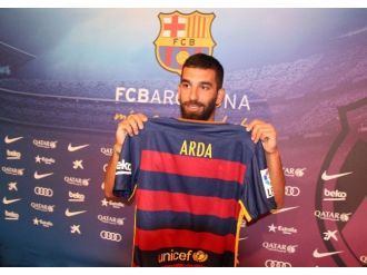 Arda Turan, Barcelona’ya İmzayı Attı