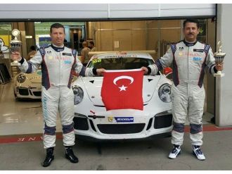 Ülkü Motorsport Bir Kez Daha Bayrağımızı Dalgalandırdı