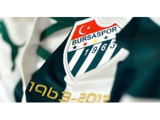 Bursaspor Luıs Advıncula’ya İmzayı Attırdı