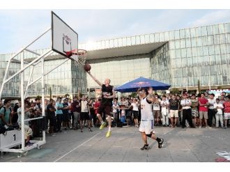 Sokak Basketbolu Nefes Kesti