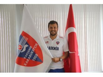 Karabükspor 3 Oyuncuyu Kadrosuna Kattı