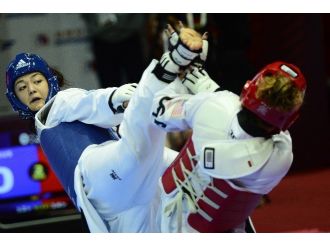 Bakan Çağatay Kılıç, Altın Madalya Kazanan Milli Taekwondo’cu Nafia Kuş’u Tebrik Etti