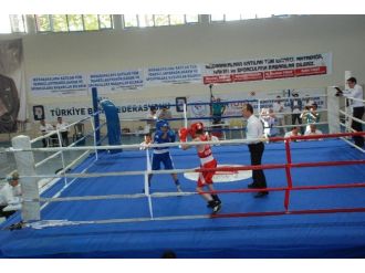 Türkiye Boks Şampiyonası Adıyaman’da Başladı