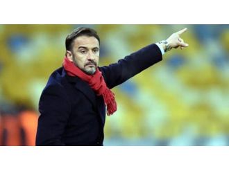 Uefa’dan Teknik Direktör Vitor Pereira’ya Ceza !