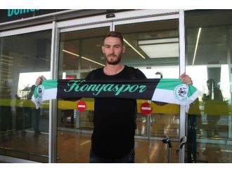 Torku Konyaspor’un Yeni Transferi Ömer Şişmanoğlu Konya’ya Geldi