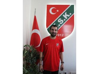 Engin Bayraktar Karşıyaka’da