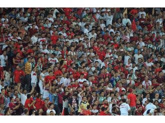 İlk Yarıda Gol Sesi Çıkmadı