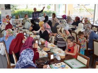 Ak Parti Erenler Teşkilatı Seçim Startını Verdi