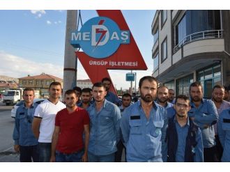 Medaş İşçileri, Düşük Maaş Nedeniyle İş Bıraktı