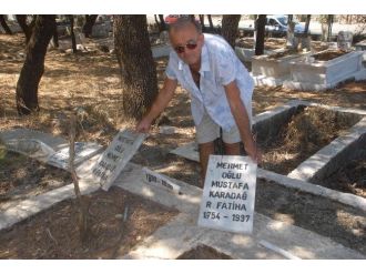 Fethiyede Mezar Taşlarının Kırıldığı İddiası