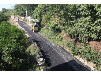 Özdere’de Bozuk Yollar Yenilendi