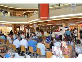 “Arslantepe Cam Figürleri Gösterisi” Yoğun İlgi Gördü