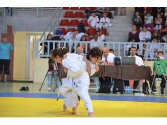 Alaca Judo Şampiyonasına Ev Sahipliği Yaptı