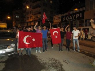 Sandıklı’da Terör Saldırıları Protesto Edildi