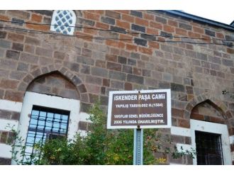 Osmanlının Ahlat’taki İlk Eseri İskender Paşa Camii