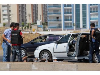 Bombalı Araç İhbarı Polisi Alarma Geçirdi