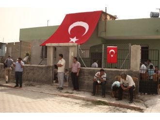 Şehit Polis Memurunun Evinde Yas Hakim