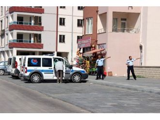 Göğsünden Vurulan Genç Kadın Hayatını Kaybetti