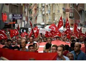 Gümüşhane’de Teröre Lanet, Şehitlere Saygı Yürüyüşü