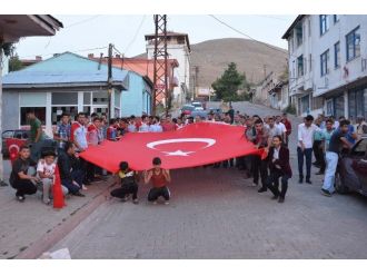 Pınarbaşı Halkı Şehitler İçin Yürüdü