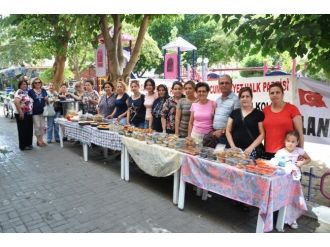 Chp’nin 92. Kuruluş Yıl Dönümünde Kermes