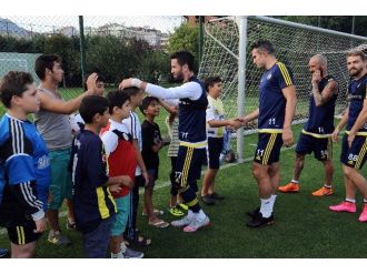 Fenerbahçe, Kasımpaşa Maçı Hazırlıklarını Sürdürüyor