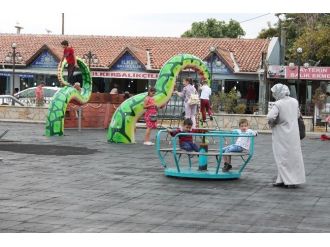 Tekirdağ’da Çocuklar Tatilin Son Günlerini Oyun Parklarında Değerlendiriyor