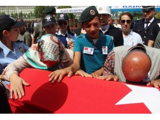 Tunceli’de Şehit Olan Polis Memuru Memleketine Uğurlandı