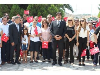 İzmir’in Kurtuluşu Ve Chp’nin Kuruluş Yıldönümü Foça’da Kutlandı