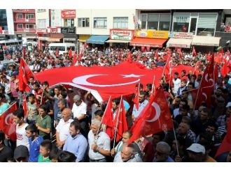 Akdağmadeni İlçesinde Teröre Lanet Yürüyüşü Yapıldı