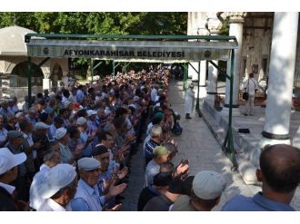 Afyonkarahisar’da Şehitler İçin Gıyabi Cenaze Namazı Kılındı