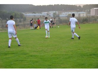 Sarıkamış Belediyespor Alt Yapı Takımını Oluşturdu