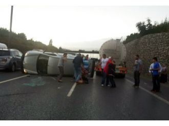 Kocaeli’de Kaza:1 Çocuk Öldü, 3 Kişi Yaralandı