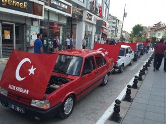 100 Araçlık Konvoy Bolu Sokaklarında Teröre Lanet Okudu