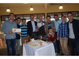 Çerkezköy Osb’den Futbol Ve Tenis Turnuvalarında Dereceye Giren Takım Ve Sporculara Ödül