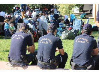 Edirne Otogarı Doldu Taştı