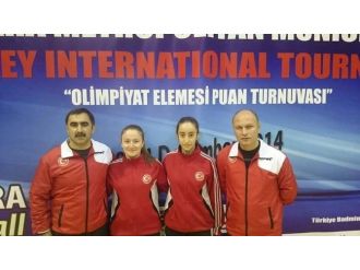 Milli Badmintoncular Belçika’ya Gitti