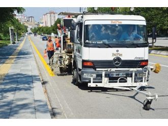 Başkent’te 6 Bin Kilometre Yol Çizgisi