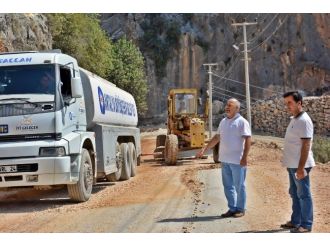 Demre’nin En Uzak Mahallelerinin Yolları Asfaltlandı