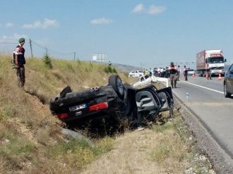 Kütahya’da Trafik Kazası, 2 Ölü 6 Yaralı