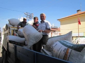 Haşhaş Kapsülü Üreticilerinin İmdadına Belediye Yetişti